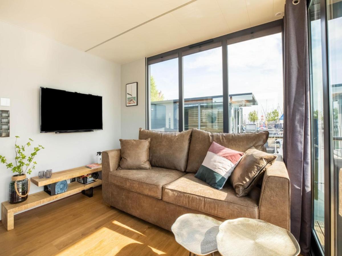 Comfortable Houseboat In Volendam Marina Zewnętrze zdjęcie
